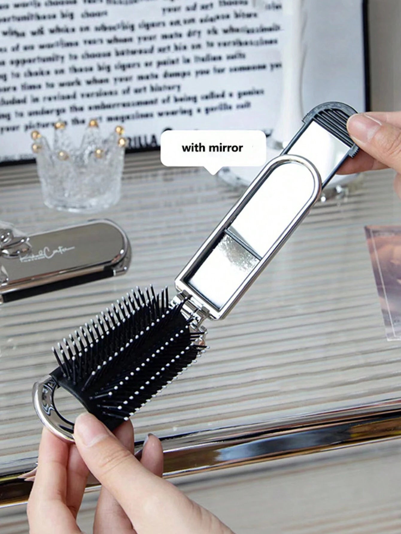 Personalized Foldable Hairbrush – Custom Name Travel Brush with Bow Design