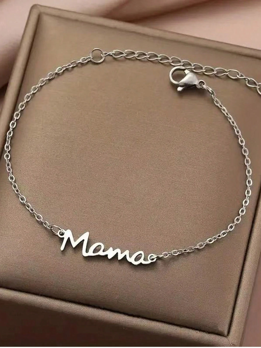 Personalized Bracelet – A Unique Touch of You (Name)