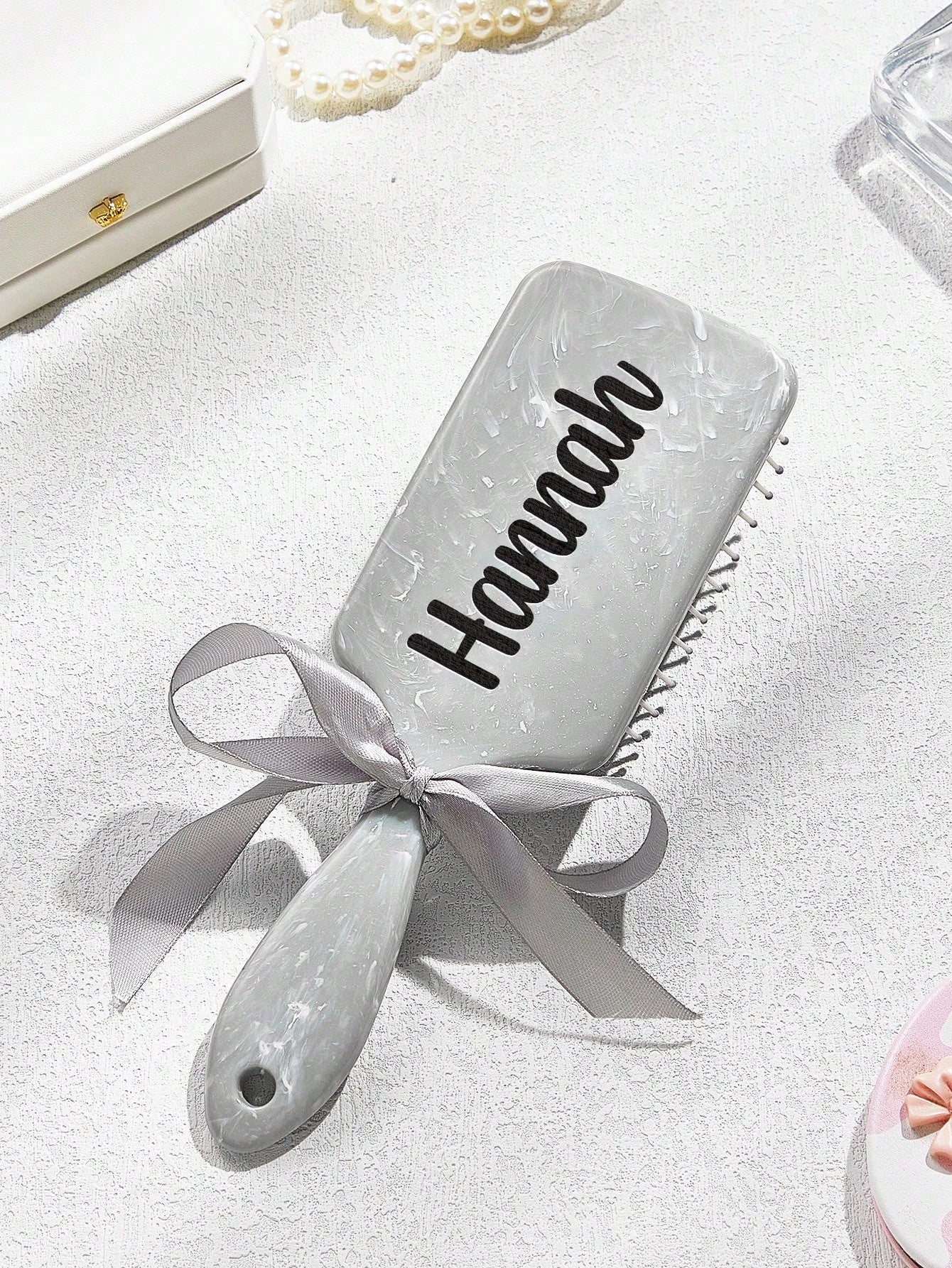 Personalized Name Hairbrush – Custom Detangling Brush with Ribbon Bow (7 x 22cm)